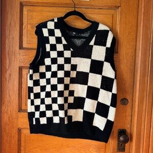 Vans, Checkerboard Sweater Vest, Black and Cream Fuzzy Knit, Women’s Size M/L